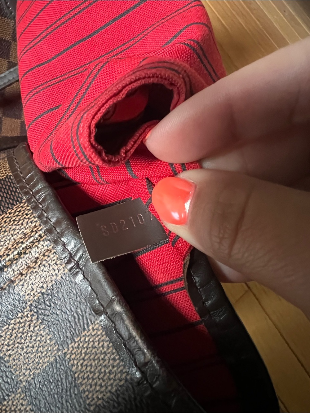 AUTHENTIC | Louis Vuitton Neverfull Size GM Damier Ebene, Brown| No Pouch - Picture 10 of 11